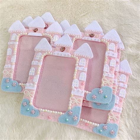 Download Free PRINCESS CASTLE FRAME AND CARD SET Crafts