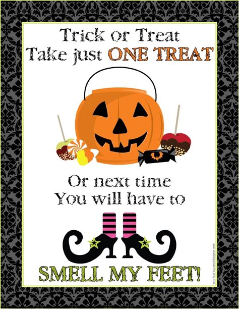 Free Printable Trick Or Treat Sign