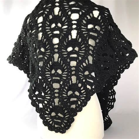 Free Skull Shawl Crochet Pattern