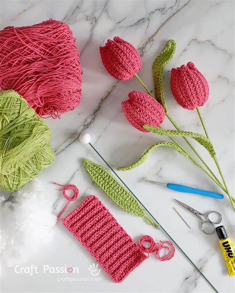 Download Free Spring Tulips. 8 Patterns Crafts