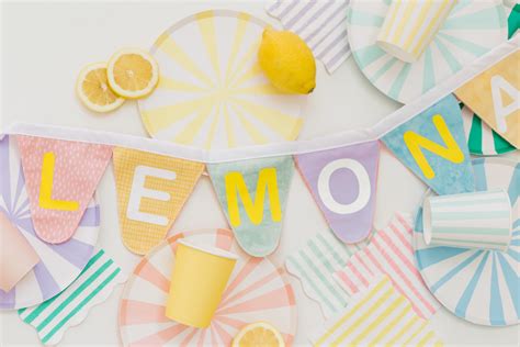 Download Free Summer Lemonade Stand | Applique Embroidery DXF Files