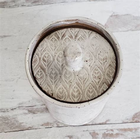 Download Free Textured Storage Jar Mockup - Front View PSD for Branding