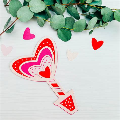 Download Free Valentines Heart Tree Design For Cricut