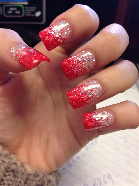 Red glitter tips solar nails Christmas Red nails glitter, Glitter