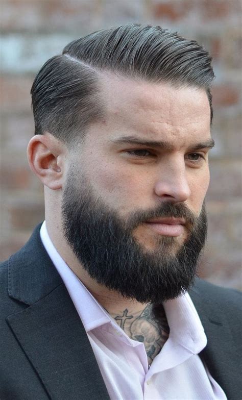 French Beard For Round Face