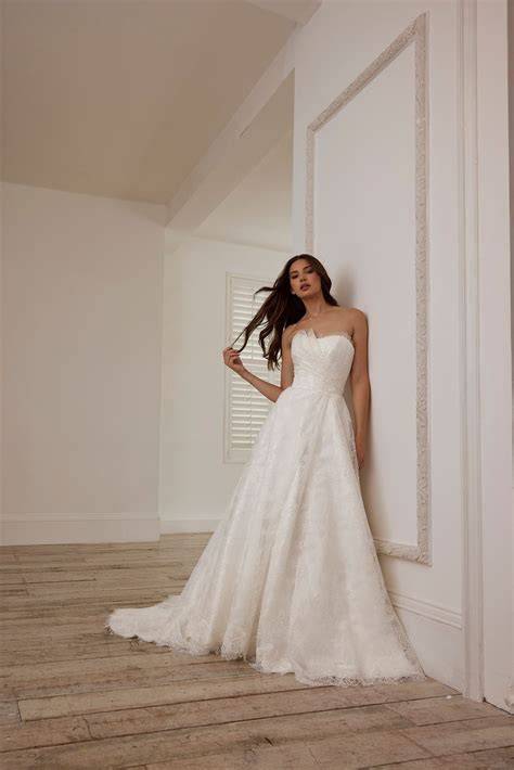 Frequently Asked Questions about Hydrangea Wedding Gowns