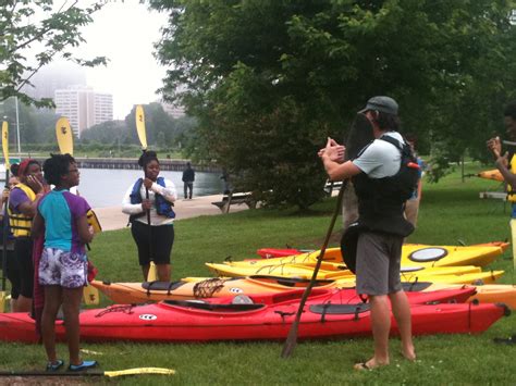 Frequently Asked Questions about Kayaking in Chicago