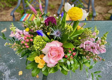 Fresh July Cut Flowers Table