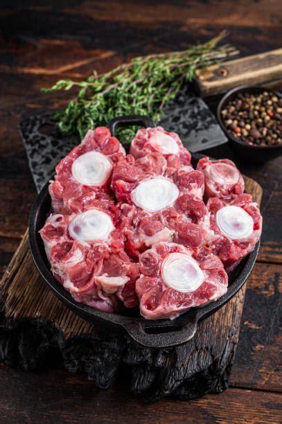 Fresh Oxtail Recipe Prep – Premium Meaty Cuts for Rich Homemade Bone Broth