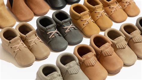 Freshly Picked Moccasins Size Chart