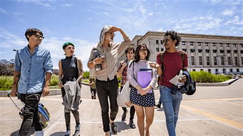 Friendly Local Tour Guide