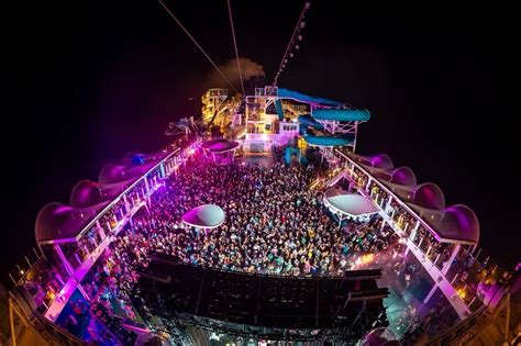 Friendship Cruise