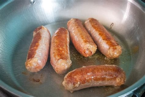 Frying Sausage Links