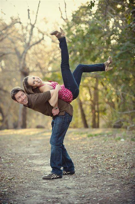 Fun Couple Pictures Poses