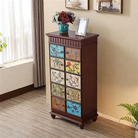 Functional & Decorative Storage