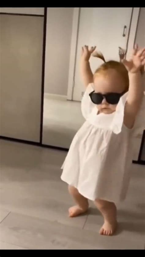 Funny Baby Dancing Pic