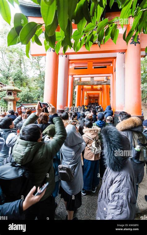 Fushimi Inari crowds