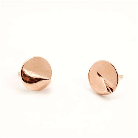 GPS Tracking Earrings - Comfortable and Convenient