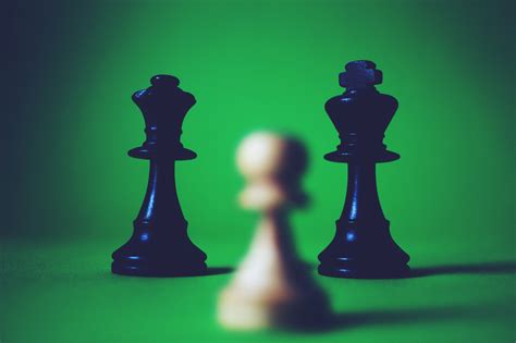 Game Depth and Strategy in Sorare