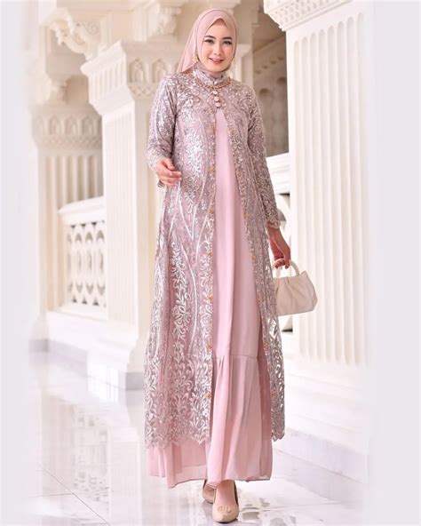 Gamis Brokat