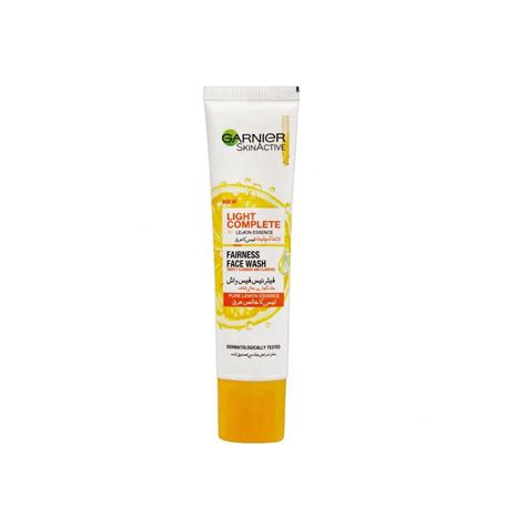 Garnier Light Complete Day Cream