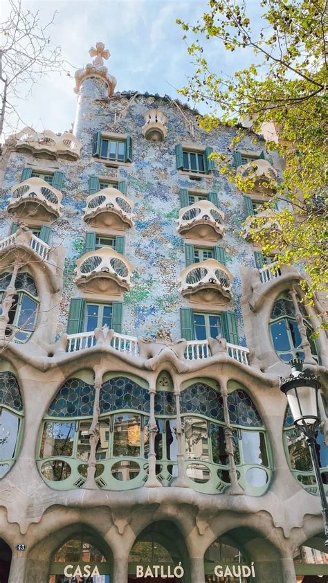 Gaudi House Gems