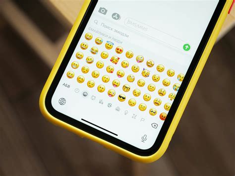 Generate Emoji Combos Using Gboard on Android