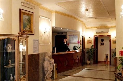 Genio Hotel Rome Lobby