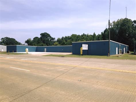 Discover the Charm and Luxury of Geoghagan Properties in Many, LA