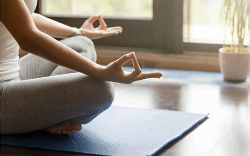 Gerakan Yoga Yang Menitikberatkan Pada Teknik Meditasi Dan Konsentrasi Adalah Rahasia Ketenangan Batin