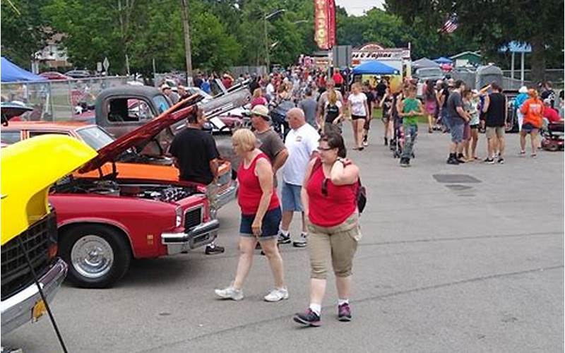 Getting To The Alden Car Show
