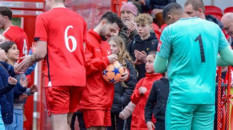Getting Started with How Much Is Direct Robins Fans: 2026 Guide