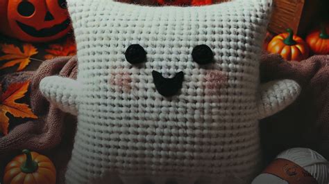 Ghost Pillow Crochet Pattern