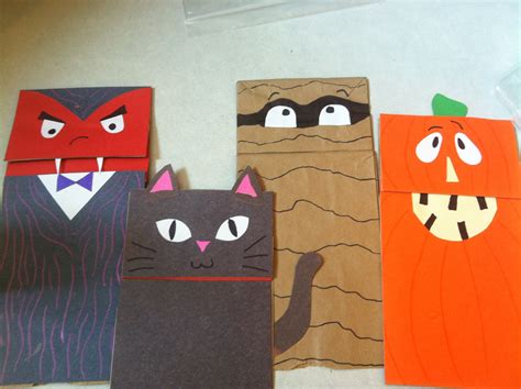 Ghostly Paper Bag Puppets