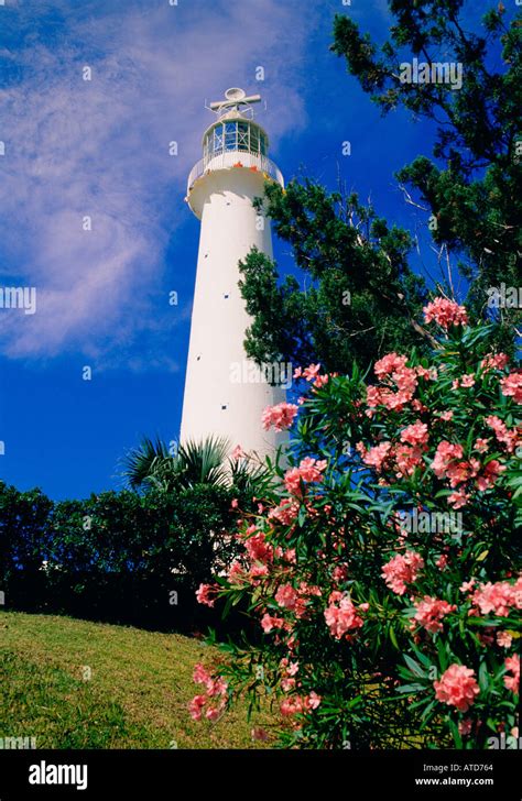 Gibbs Hill Lighthouse
