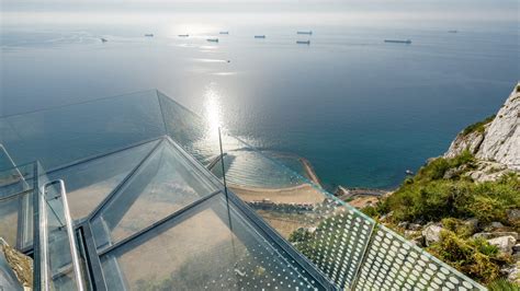Gibraltar Guided Tour: Skywalk, Moorish Castle – A Deep Look