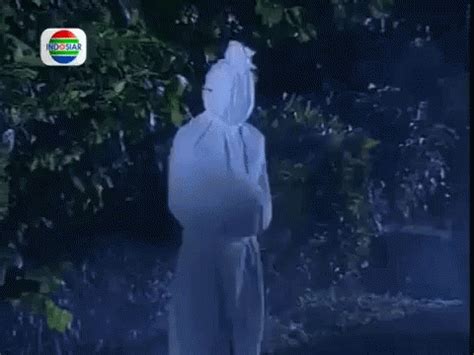 Gif Setan Seram