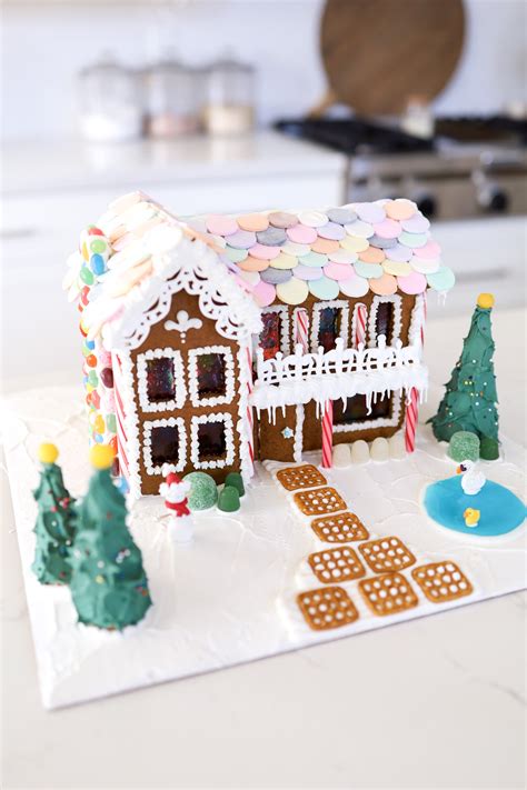 Gingerbread Victorian House Template