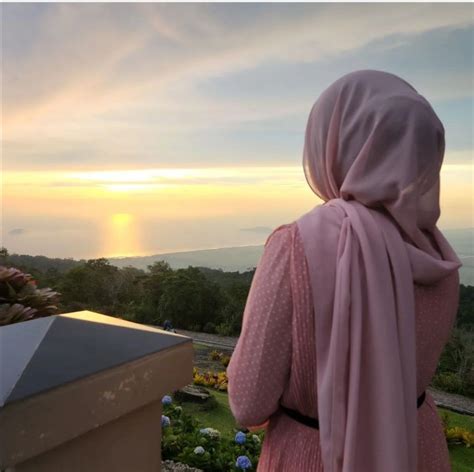 Girls Hijab Pics