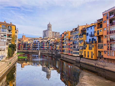 Girona Self-Guided Audio City Tour: A Review