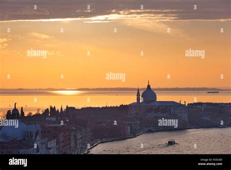 Giudecca sunset