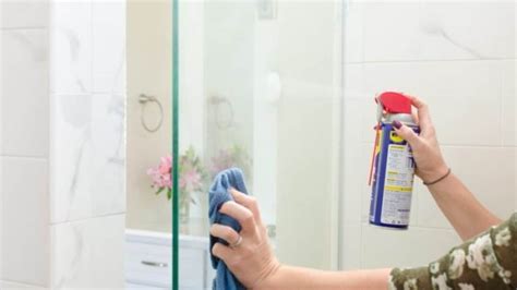 How to Clean Glass Shower Doors and Get Rid of Hard Water Stains and Soap Scum Glass Genius