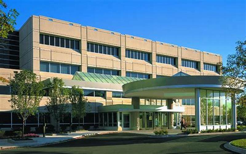 Glenbrook Hospital Building