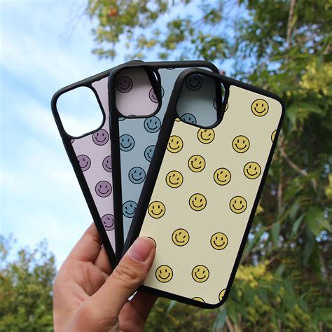 Go for Trendy Phone Cases