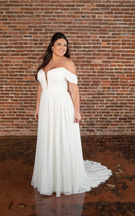 Embrace Your Inner Divinity with a Stunning Goddess Wedding Dress for Plus Size Brides
