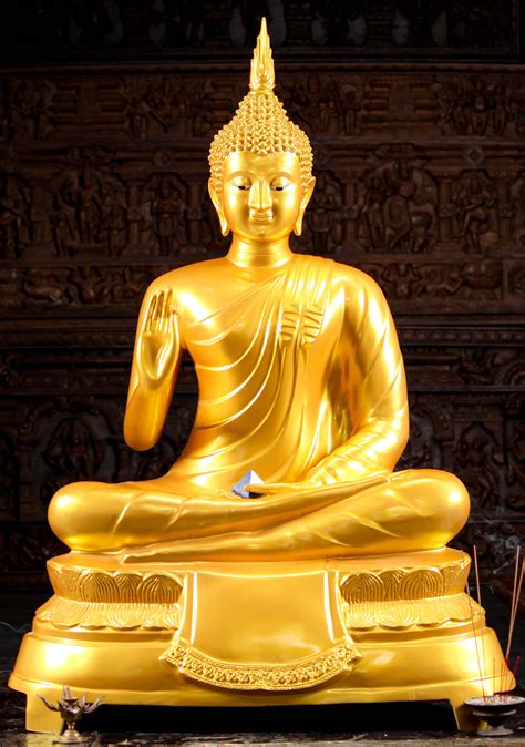 Golden Buddha Statue