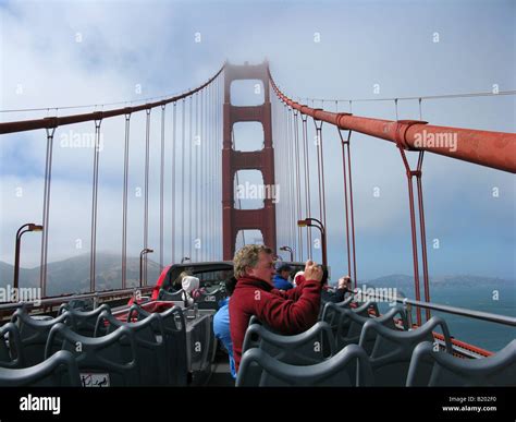 Golden Gate Bridge Tour Bus