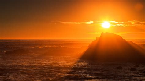 Golden Hour Sunset Views