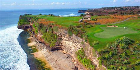 Discover the Hidden Gem: Explore Top Golf Courses in Ubud, Bali for an Unforgettable Golfing Experience