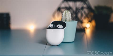 Google Pixel Buds Pro controls